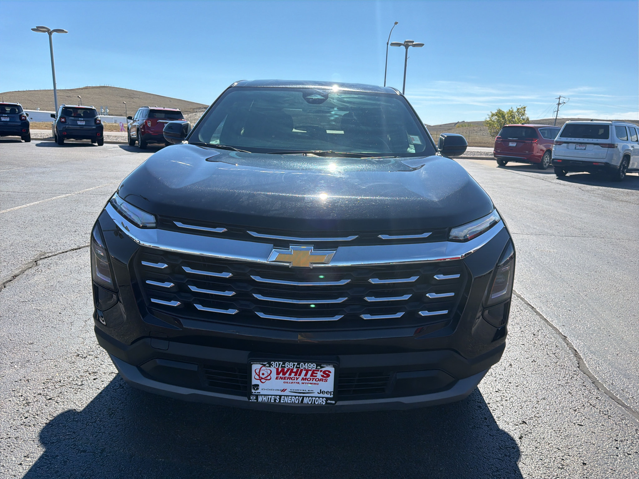 Used 2026 Chevrolet Equinox LT AWD/4WD image 2