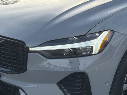 Certified 2025 Volvo XC60 B5 Plus image 35