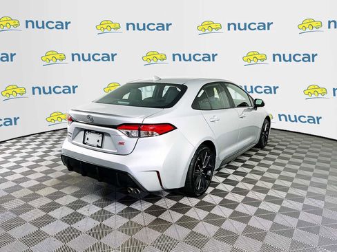 Used 2024 Toyota Corolla SE image 7
