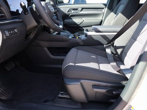 New 2026 GMC Terrain Elevation FWD image 11