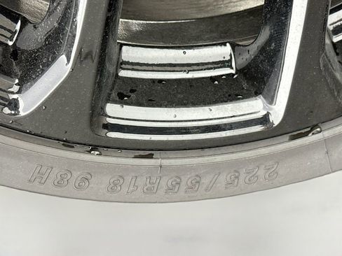 New 2025 Jeep Compass Latitude w/ Sun & Sound Group image 44