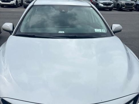 Used 2023 Toyota Camry LE image 1