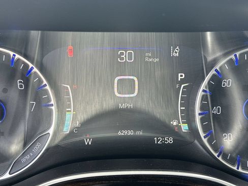 Used 2023 Chrysler Pacifica Limited FWD image 21