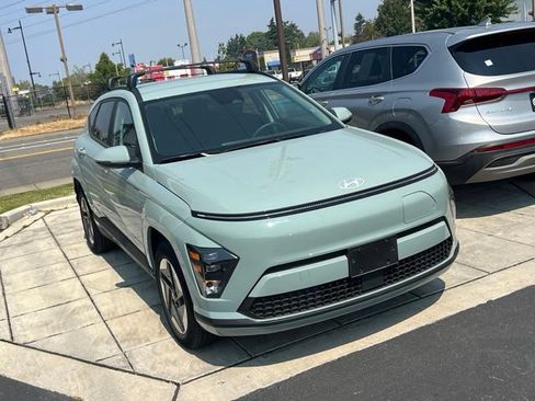Certified 2024 Hyundai Kona SEL FWD image 5