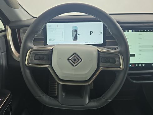 Used 2024 Rivian R1S Adventure AWD/4WD image 28
