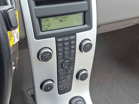 Used 2011 Volvo S40 T5 image 14