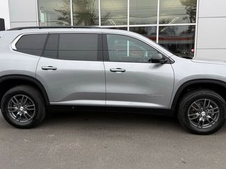 Used 2025 GMC Acadia Elevation video 2