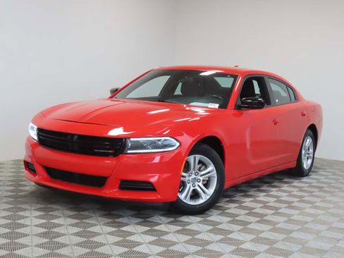 Used 2023 Dodge Charger SXT image 1
