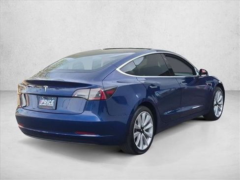 Used 2019 Tesla Model 3 Standard Range Plus RWD image 5