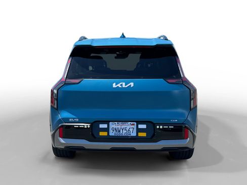 Used 2024 Kia EV9 GT-Line AWD/4WD image 4