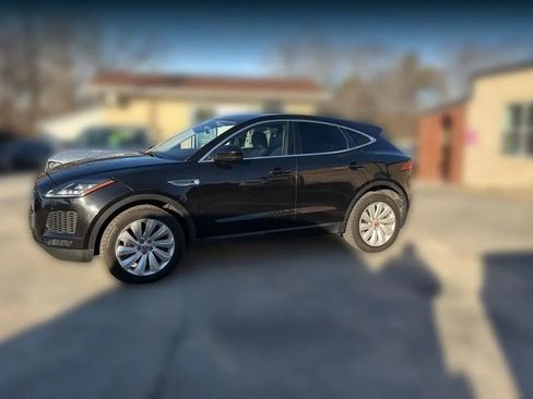 Used 2018 Jaguar E-PACE SE AWD/4WD image 2