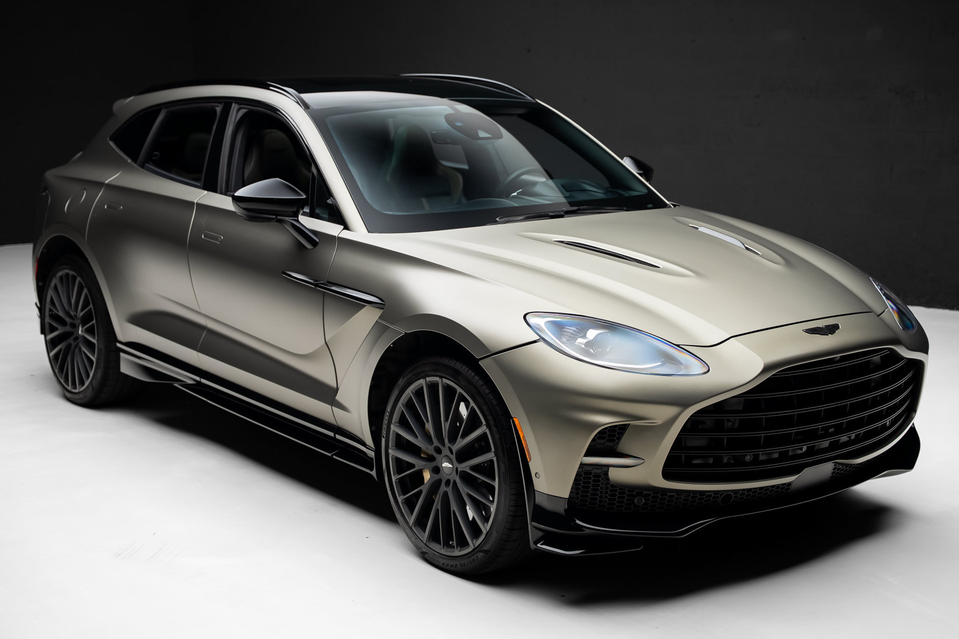 Used 2023 Aston Martin DBX 707 AWD/4WD image 40
