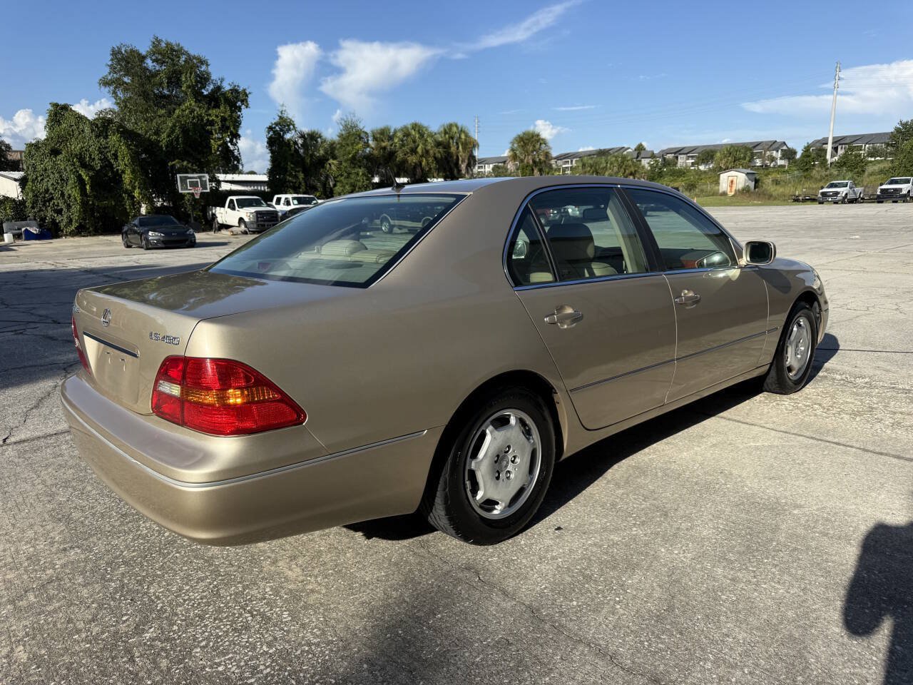 Used 2002 Lexus LS 430 RWD image 6