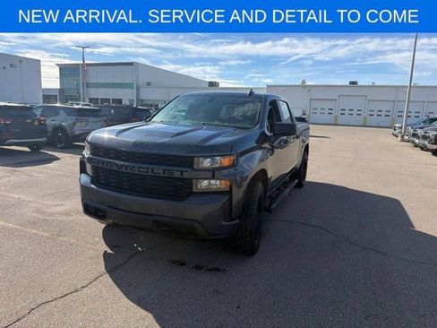 Used 2021 Chevrolet Silverado 1500 Custom AWD/4WD image 2