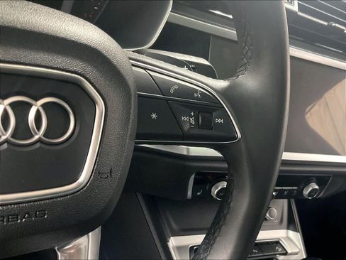 Used 2025 Audi Q3 2.0T Premium image 25