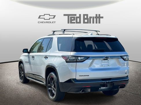 Used 2020 Chevrolet Traverse Premier w/ Redline Edition AWD/4WD image 6