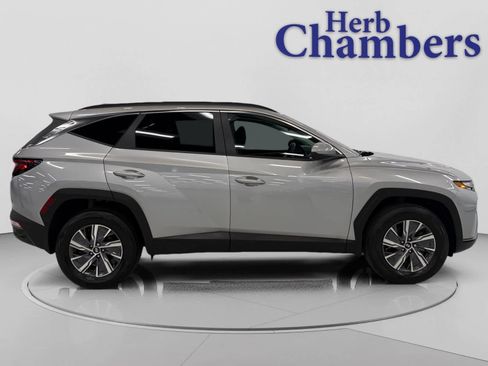 Used 2024 Hyundai Tucson Blue AWD/4WD image 10