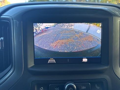 Used 2021 Chevrolet Silverado 1500 Custom Trail Boss w/ LPO, Dark Essentials Package image 23