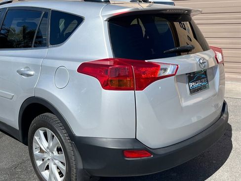 Used 2015 Toyota RAV4 Limited AWD/4WD image 14