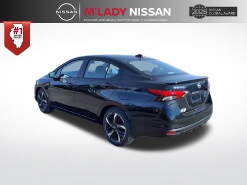 New 2025 Nissan Versa SR w/ Trunk Package image 5