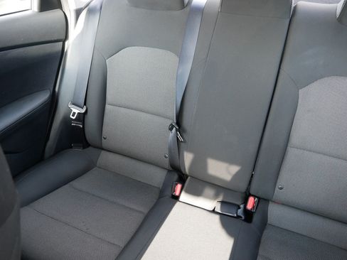 Certified 2022 Kia Forte LXS w/ LXS Technology Package image 12