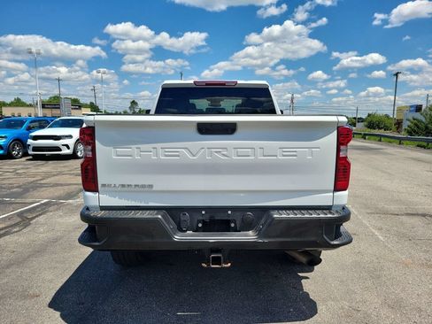 Used 2024 Chevrolet Silverado 3500 W/T AWD/4WD image 9