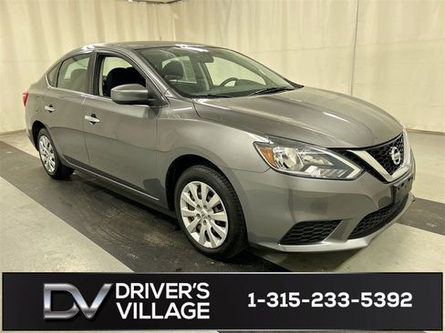 Used 2019 Nissan Sentra S image 1
