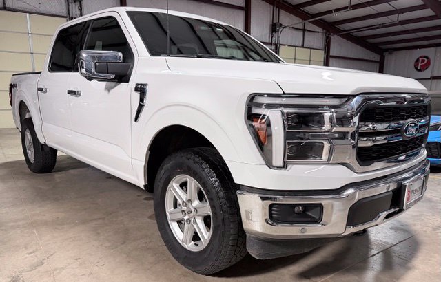 Used 2025 Ford F150 Lariat AWD/4WD image 1