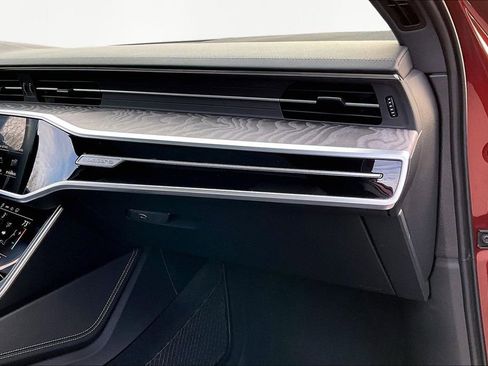 Used 2024 Audi A6 Premium Plus image 18