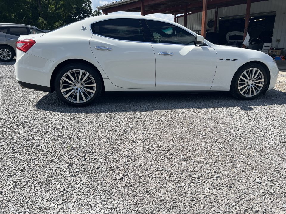 Used 2015 Maserati Ghibli RWD image 7