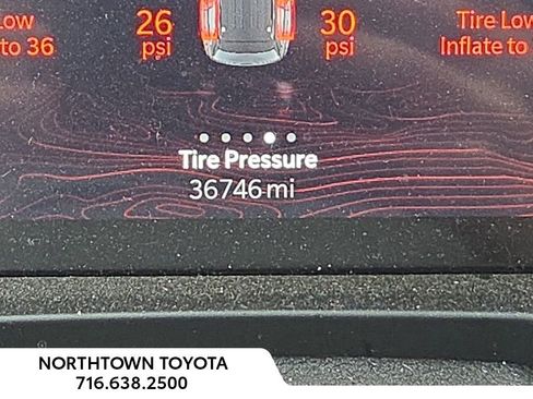 Used 2023 Jeep Grand Cherokee Altitude image 17