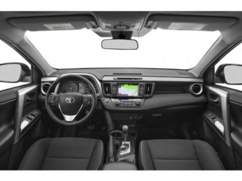 Used 2018 Toyota RAV4 Adventure image 8