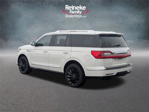 Used 2021 Lincoln Navigator Reserve image 8