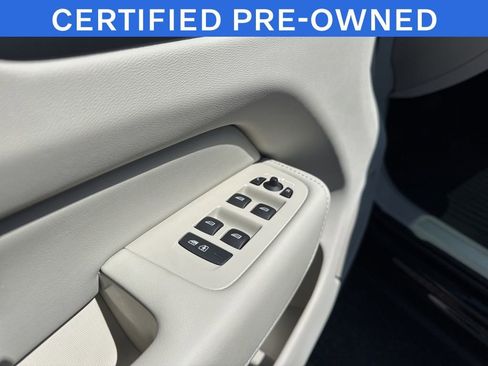 Used 2023 Volvo XC60 B5 Plus w/ Protection Package Premier AWD/4WD image 11