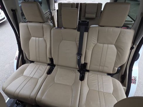 Used 2012 Land Rover LR4 HSE AWD/4WD image 30