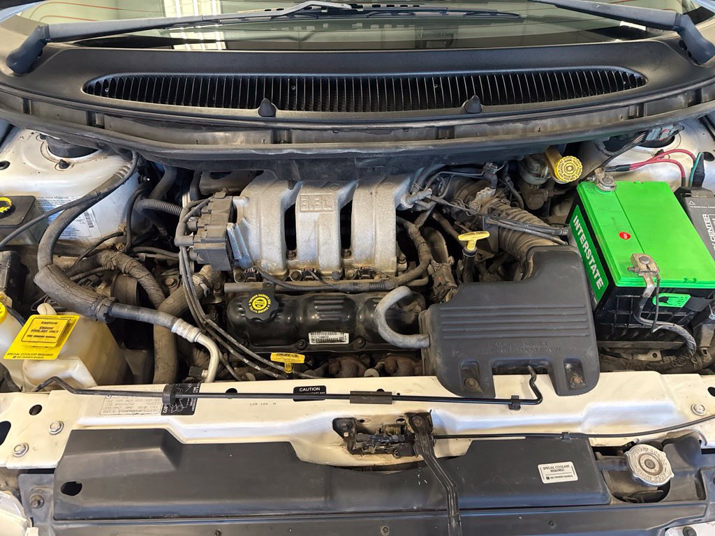 Used 2000 Dodge Grand Caravan SE FWD image 7