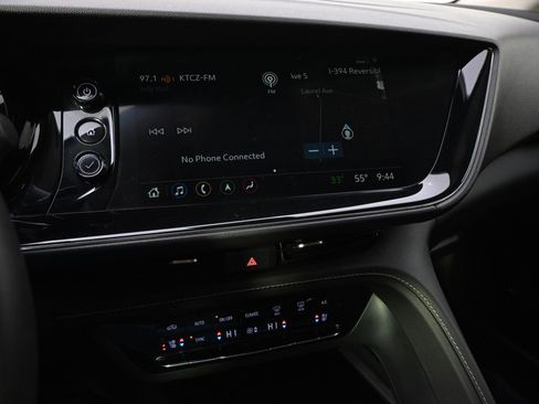 Used 2023 Buick Envision Avenir image 29