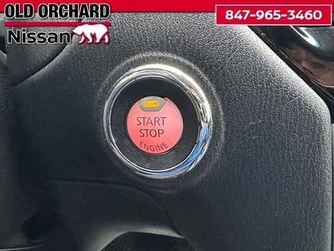 Used 2014 Nissan Pathfinder S image 15