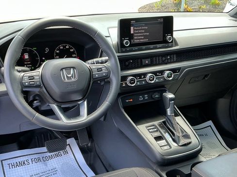 Certified 2025 Honda CR-V Sport image 32
