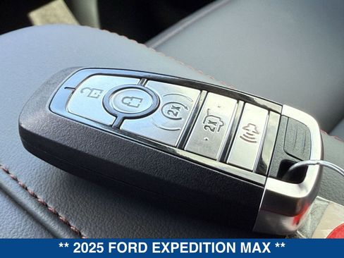 New 2025 Ford Expedition Max Active image 39