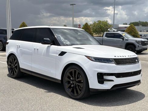 New 2026 Land Rover Range Rover Sport SE AWD/4WD image 7