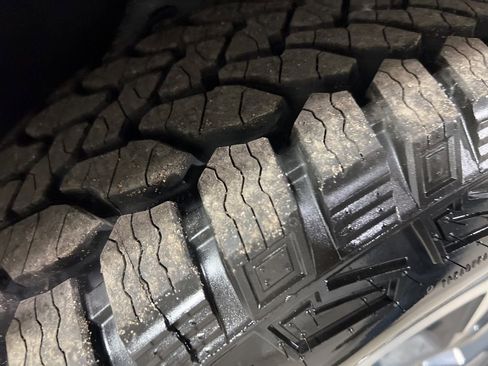 New 2026 Chevrolet Equinox ACTIV w/ Convenience Package III image 40