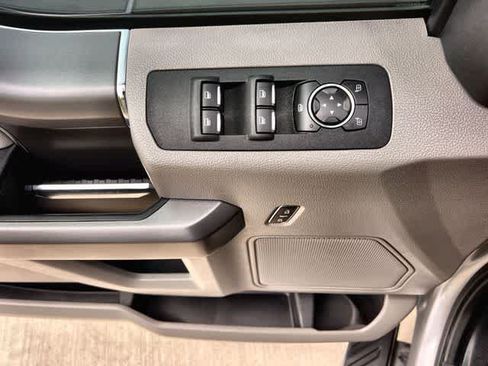 Used 2020 Ford F150 XLT w/ Equipment Group 302A Luxury RWD image 29