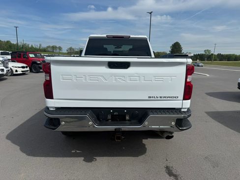 Used 2020 Chevrolet Silverado 2500 W/T w/ WT Convenience Package image 5