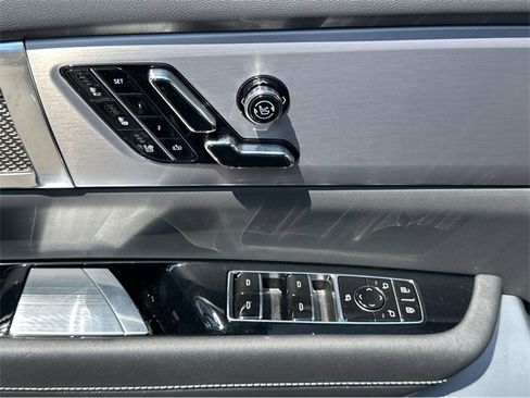 New 2026 Cadillac Vistiq Luxury image 34