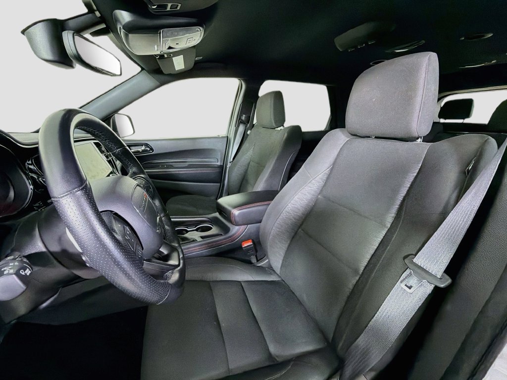 Used 2025 Dodge Durango GT RWD image 14