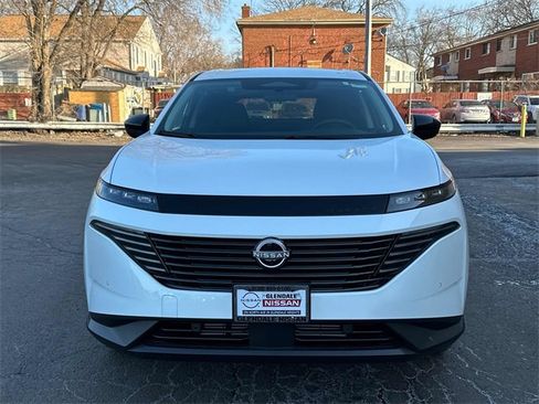 New 2025 Nissan Murano SV image 2