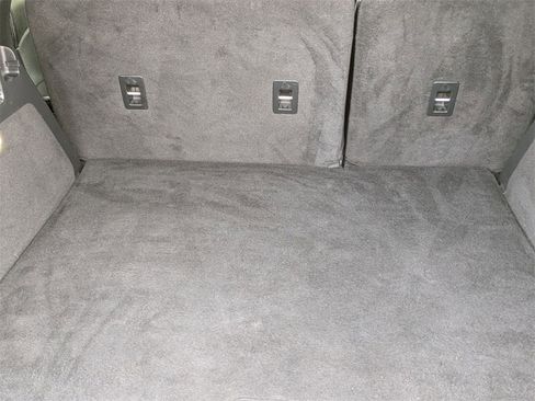 Used 2017 Lincoln MKX Reserve image 28