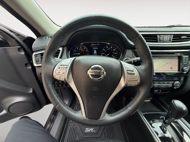 Used 2016 Nissan Rogue SL w/ SL Premium Package AWD/4WD image 13