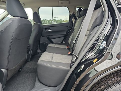 New 2026 Nissan Rogue SV FWD image 18
